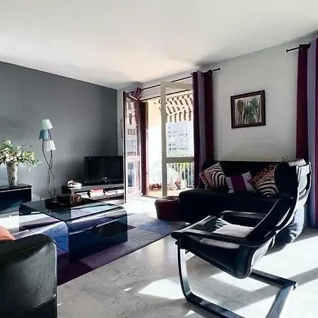 Casamea - Spacieux T3 Famille, Vue Mer, Parking Апартаменты *